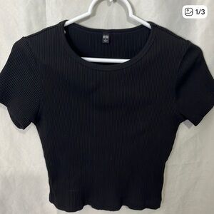 Uniqlo Black Ribbed Women's Crop Top